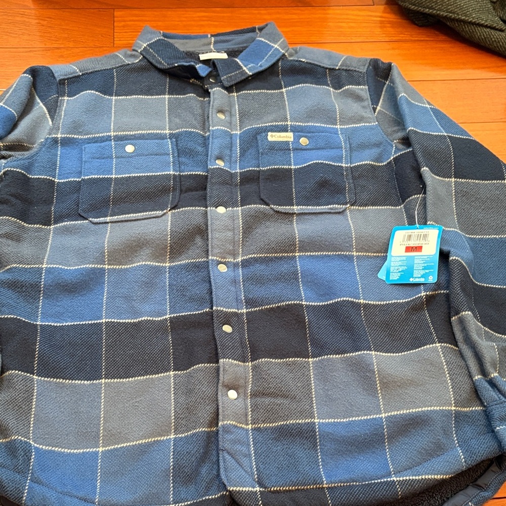 Columbia Navy and Charcoal Plaid Men's Shirt